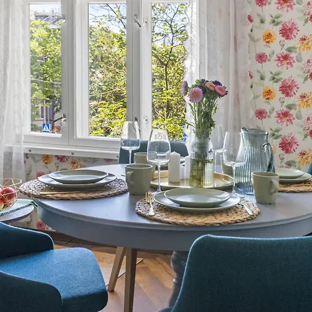 Child-friendly In Kadriorg Apartment