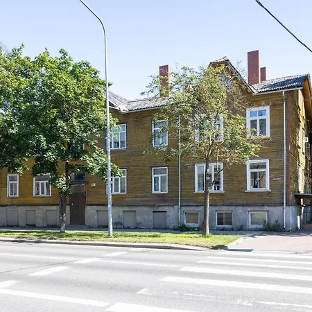 Child-friendly In Kadriorg Apartment
